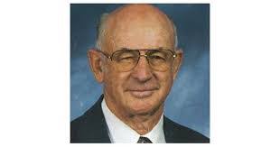 Caleb Carver's Instagram, Twitter & Facebook