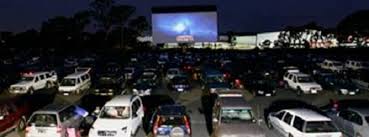 It might be the perfect pandemic movie night: Fun Lan Drive In Theatre Theater North Tampa Tampa