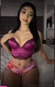 Heluvaylenn bbyy ayelen Nude Leaks OnlyFans Photos 4 - Leaknudes