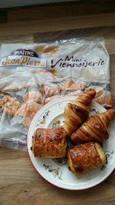 Mini Croissants En Choco Broodjes Uit De Airfryer 8 Min Op 190 C Airfryer Recepten Eten En Drinken Eten