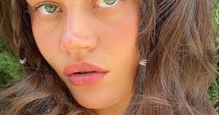 Carol Dail's Instagram, Twitter & Facebook