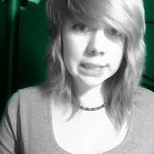 Alisa Cox. (Egg) 8D (@alisacox)