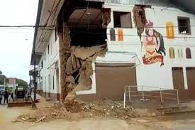 Al menos ocho personas fallecieron, cuatro de ellas menores de edad, y otras seis resultaron heridas en perú por un terremoto de magnitud 5.1 en la escala de richter. Confirman Un Fallecido Tras Terremoto 7 5 En Peru Y 6 Heridos En Ecuador La Tercera