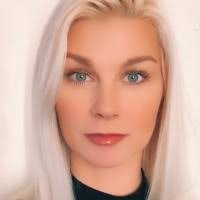 50+ "Lesley" profiles