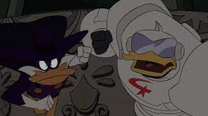 DuckTales (2017) | Darkwing Duck & Gizmoduck Introduction - YouTube
