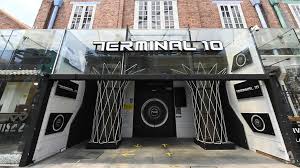 Several ktv clubs and lounges, such as club dolce in balestier point and empress ktv in tanglin shopping centre, have been linked to the cluster. Hkd0khhy2guifm