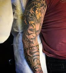 Black And Grey Tattoo Artists Austin Puting Some Color On This Athena Sleeve Athenatattoo Athena Sleveinprogress Sleevetattoo Austin Aus Athena Tattoo New School Tattoo Austin Tattoo Artists