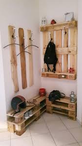 Tipps für verschiedene bauarten und größen findest du weiter unten im beitrag. Garderobe Flur Europaletten Flur Garderobe Flur Dekor Garderobe Selber Bauen Mobel Aus Paletten