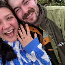 Massive congratulations to our sarah getting engaged🥰❤️ so happy for u and  Connor! Celebrations in need 🥳🥳🥳 #headspacewedding