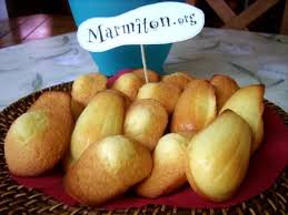 Madeleines A La Pate D Amandes Recette Pate D Amande Recette Recette Madeleine