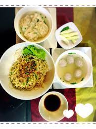 Cwie Mie Malang Chicken Wonton Soup One Of The Best Fave Food A Plate Of My Fave Pinterest Chicken Wontons Menu And Foods