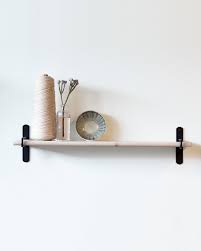 Logan Wall Rack Single Lostine