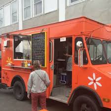 Pippy’s Food Truck — Mobile caterer food truck in Round Top, New York