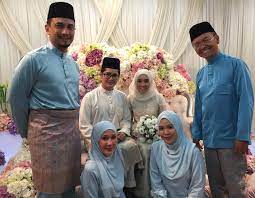 He was born in 1960s, in baby boomers generation. Aziz M Osman Terima Menantu