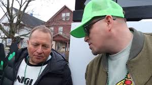 Al Santillo meets Derrick Bacon from Da Legna’s @jet2nolo  #behindthescenes🎬 #pizzaculture