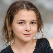 Lillie Arnold's Instagram, Twitter & Facebook