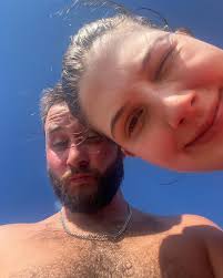 Natalie Leigh Banks (@natalie.leighhh) • Instagram photos and videos