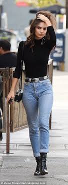 The 25 Year Old Actress And Model Emrata Flaunted Her Phenomenal Figure In A Skintight Top And Jeans As She Strutted Thr Winter Fashion Outfits Fashion Clothes