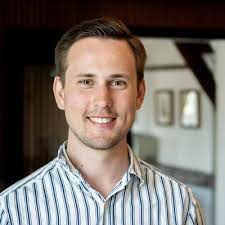 After almost five amazing years with Moving Talent, I'm checking out this  afternoon.