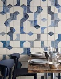 A Parisian Seafood Restaurant Swimming In Shades Of Blue Seafood Restaurant Bar Interior Restaurant Decor