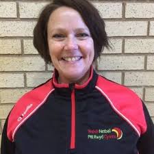 Emma Meredith (@emeredith1977)