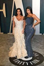 Are you keeping with the kardashians on oscars sunday? Kim Kardashian And Kylie Jenner At The Vanity Fair Oscar Party Tom Lorenzo