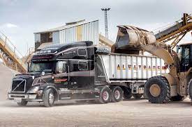 Volvotrucks On Instagram Eyecatcher On The Spanish Roads The Volvo Vnl From Alvatrans In Spain Is A Real Beauty And It Was Love A Volvo Trucks Volvo Trucks