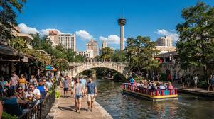 San Antonio tuvo una jornada de calor intenso y nubosidad durante este sábado 22 de agosto