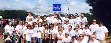 Applebee's for Angela's House