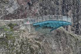 Artvin'de yaklaşık 7 bin kişi cam teras'tan hatila'yı izledi. Artvin De Yaklasik 7 Bin Kisi Cam Teras Tan Hatila Yi Izledi Haberler