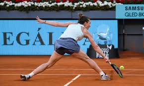 După un parcurs excepţional până în finala competiţiei, simona a fost învinsă de kiki bertens, olandeză fiind astăzi jucătoarea mai bună. Presa Internationala Despre Infrangerea Simonei Halep Din Finala De La Madrid Mobile