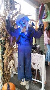 There's nothing like halloween decorations to get the holiday spirit of all hallow's eve going. Scare Your Guest With This Stunning Zombie Halloween Decorations