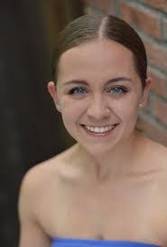 Erin Castner's Instagram, Twitter & Facebook