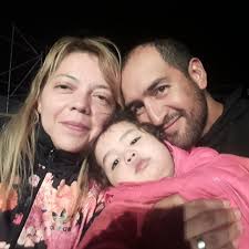 Un millón de IDEAS. agregó una foto...