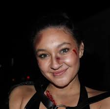 there's only room for one bloodreina ⚔️ #halloween