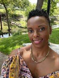 Alfreda Phelps's Instagram, Twitter & Facebook