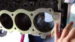 My Diy Cylinder Liner Sleeve Removal Top Hat Install Video Pics Inside Land Rover Forums Land Rover Enthusiast Forum