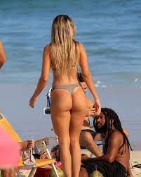 #carol portaluppi #good vibes #vibe #positive vibes #mulheres lindas #reggae #sorriso. Girafa Residente Pagar Fotos Carol Portaluppi De Biquini Gaeeein Com