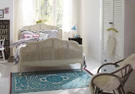 Sehr schönes modernes bett mit rückenteil inkl. Bett Mit Handgeflochtenen Kopf Und Fussteil Bild 12 Living At Home
