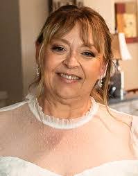 Teri Manuel's Instagram, Twitter & Facebook