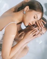 Michelle kan-Makeup Artist