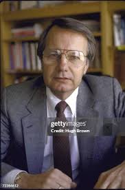 578 Bill Moyers Photos & High Res Pictures