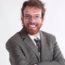 Russell Greer's Instagram, Twitter & Facebook