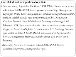 Jika seseorang hendak memperkenalkan diri dalam bahasa jepang maka dimulai dengan kata kata ''hajimemashite (始めまして)'' digunakan saat pertama kali berkenalan dengan seseorang. Memperkenalkan Diri Ppt Download