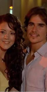 Ya lo pregunté en TVAP pero quiero opiniones de expertos como ustedes. En  la escena cuando Paulo se va con Cepillín, Paulo le dice sus últimas  palabras a Aida: "Fue Teresa". Siempre