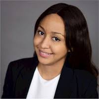 Vanessa Barros's Instagram, Twitter & Facebook