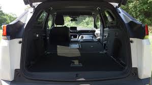 Unser test zum peugeot 3008 ist in kapitel unterteilt, die per sprungmarken erreicht werden können: Peugeot 3008 Gt Line Benziner Test Autogefuhl