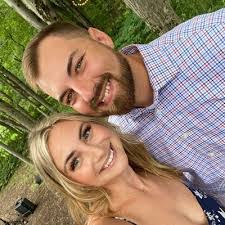 Alyssa Mcgraw's Instagram, Twitter & Facebook