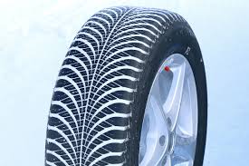 Special tread compound for enhanced traction. Autobild Allrad 4x4 All Season Tyre Test