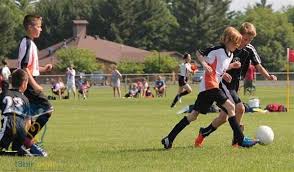 الأكثر شهرة بينها هي تلك التي تُعرف باسم سوكر (soccer). Ø¨Ø­Ø« Ø¹Ù† Ø±ÙŠØ§Ø¶Ø© ÙƒØ±Ø© Ø§Ù„Ù‚Ø¯Ù…